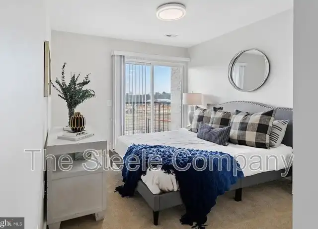 Property at 19520 Village Walk Dr, Montgomery Village, MD, 20886, 2 beds, 1 bath, [object Object]