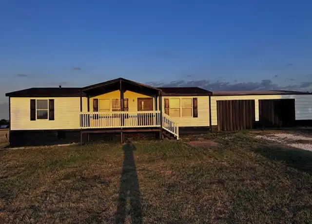 Property at 9204 Oklahoma St, Joshua, TX, 76058, 3 beds, 2 baths, [object Object]