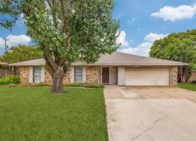 Property at 1910 Aspen Dr, Lewisville, TX, 75077, 3 beds, 2 baths, [object Object]