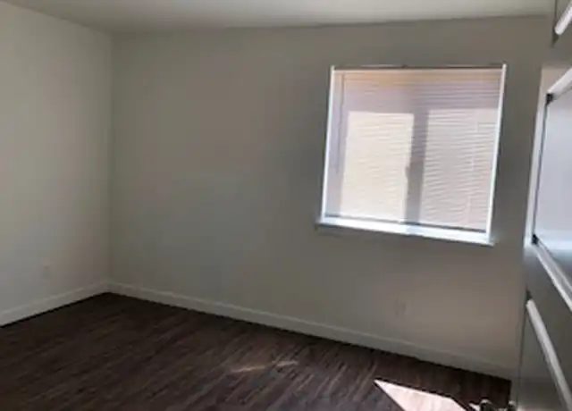Property at 1928 E 56th St, Tacoma, WA, 98404, 2 beds, 1 bath, [object Object]