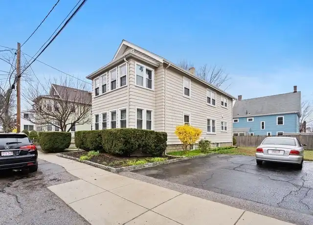 Property at 11 Worcester St Unit 11, Belmont, MA, 02478, 2 beds, 1 bath, [object Object]