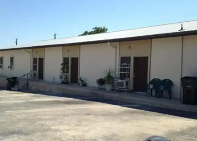 Property at 1410 Marlton St, San Marcos, TX, 78666, 2 beds, 1 bath, [object Object]
