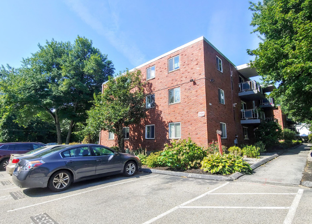 Photo of 296 Commercial St #31, Braintree, MA 02184