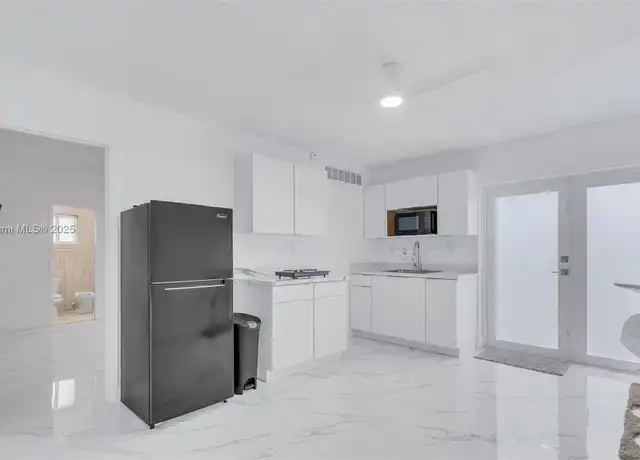 Property at 3333 SW 1st St Unit 2, Miami, FL, 33135, 1 bed, 1 bath, [object Object]