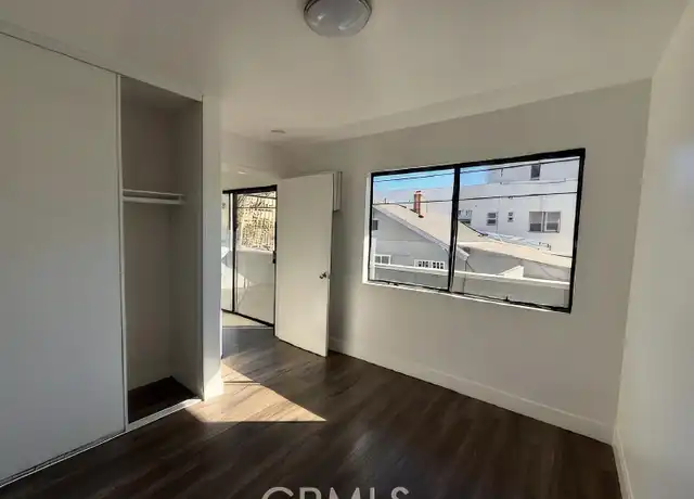 Property at 1420 N Mansfield Ave Unit 106, Los Angeles, CA, 90028, 2 beds, 1 bath, [object Object]