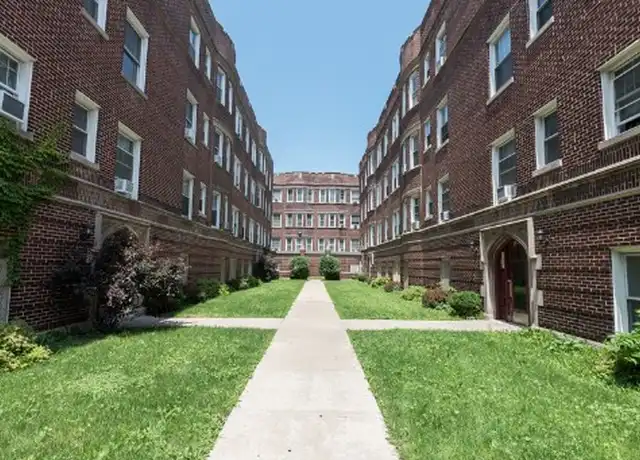 Property at 2000 W Foster Ave Unit 2010-1A, Chicago, IL, 60625, 2 beds, 1 bath, [object Object]