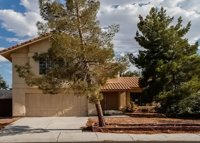 Property at 102 Montclair Dr, Henderson, NV, 89074, 4 beds, 2.5 baths, [object Object]