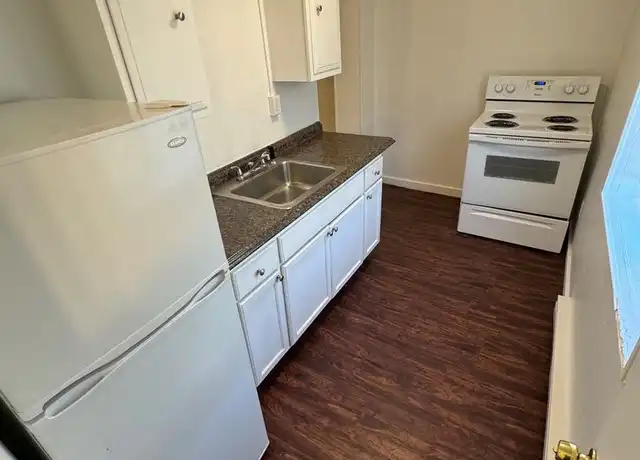 Property at 3403 Walnut St Unit 4, McKeesport, PA, 15132, 1 bed, 1 bath, [object Object]