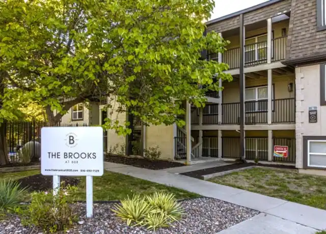Property at The Brooks at 808 - 808 E 100 Ter, Kansas City, MO, 64131, 1 bed, 1 bath, [object Object]