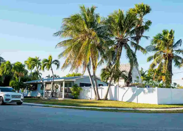 Property at 2929 Airport Blvd, Key West, FL, 33040, 3 beds, 1.5 baths, [object Object]