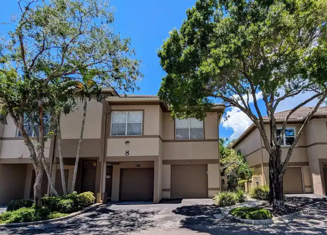 Property at 865 Normandy Trace Rd #865, Tampa, FL, 33602, 3 beds, 2 baths, [object Object]