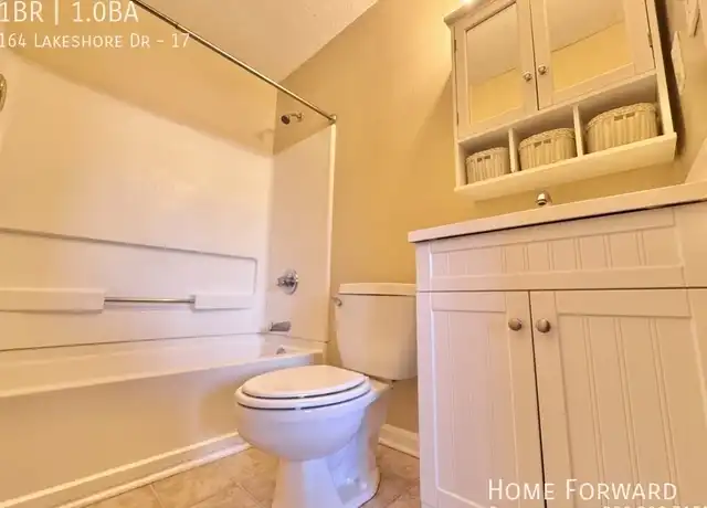 Property at 164 Lakeshore Dr Unit 17, Lexington, KY, 40502, 1 bed, 1 bath, [object Object]