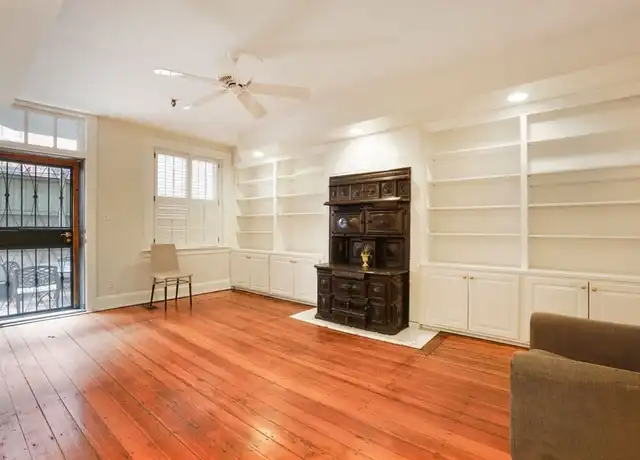 Property at 296 Marlborough St Unit 1, Boston, MA, 02116, 2 beds, 1 bath, [object Object]