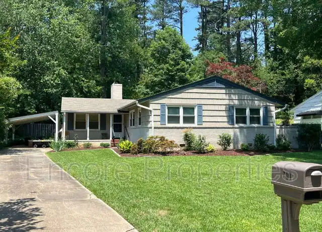 Property at 707 Beaver Dam Rd, Raleigh, NC, 27607, 3 beds, 2 baths, [object Object]