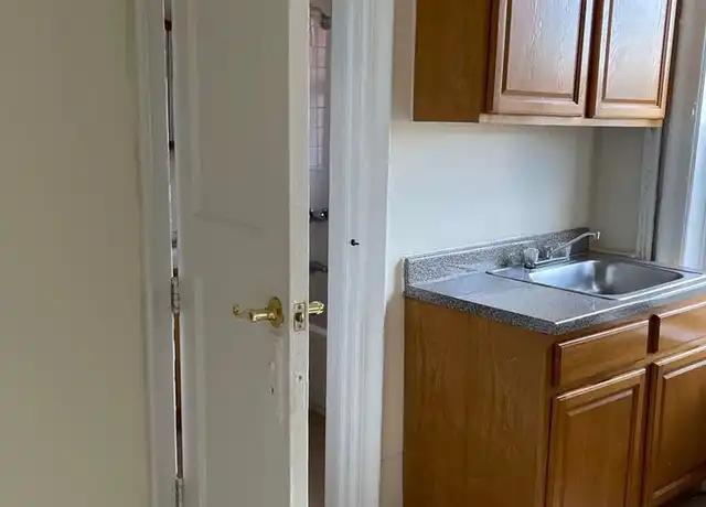 Property at 2685 John F. Kennedy Blvd Unit 2B, Jersey City, NJ, 07306, 1 bed, 1 bath, [object Object]