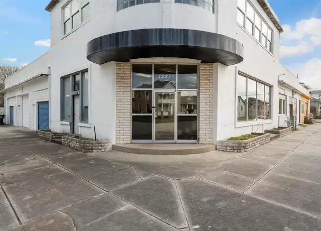 Property at 1227 13th St Unit Down, Galveston, TX, 77550, 1 bed, 1 bath, [object Object]