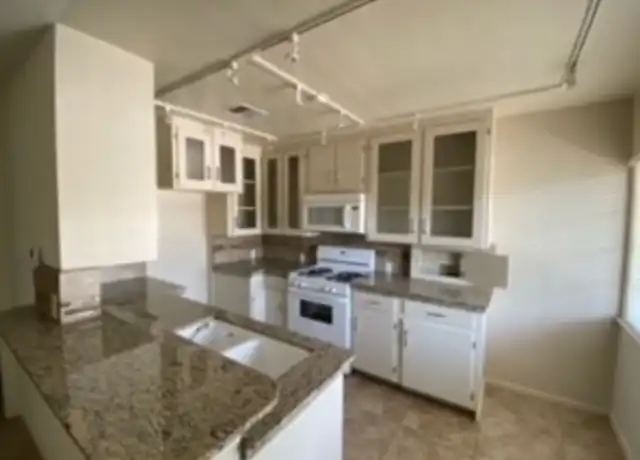 Property at 10814 Blix St, North Hollywood, CA, 91602, 0 beds, 1 bath, [object Object]
