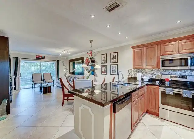 Property at 5102 NW 36th St #604, Lauderdale Lakes, FL, 33319, 2 beds, 2 baths, [object Object]