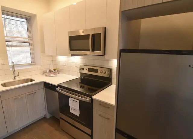 Photo of 191 Park Dr, Boston, MA 02215