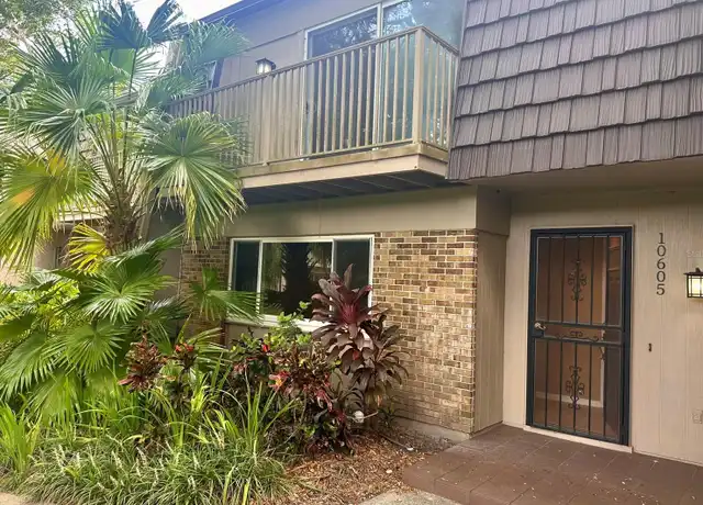 Property at 10605 Carrollbrook Way, Tampa, FL, 33618, 3 beds, 2.5 baths, [object Object]