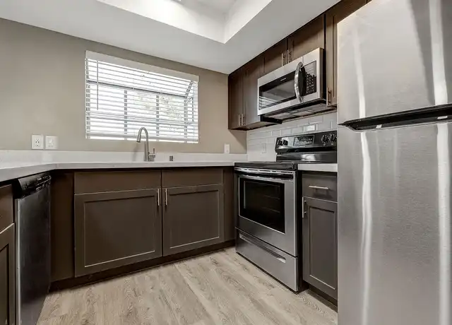 Property at Cabana Club Apartments - 7000 Paradise Rd, Las Vegas, NV, 89119, 1-3 bed, 1-2 bath, [object Object]