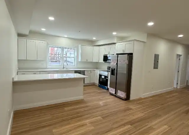 Property at 124 Abbott St, Lawrence, MA, 01843, 3 beds, 2 baths, [object Object]