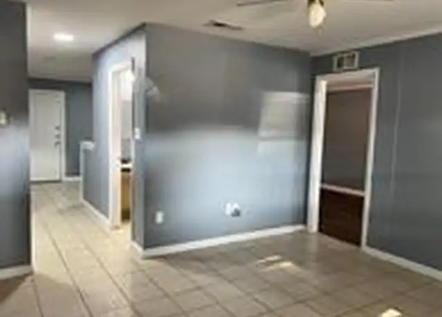 Property at 7710 County Rd 2193 Unit 8, Whitehouse, TX, 75791, 3 beds, 1 bath, [object Object]