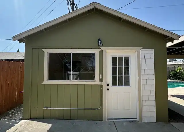 Property at 1085 E Academy Ave Unit B, Tulare, CA, 93274, 1 bed, 1 bath, [object Object]