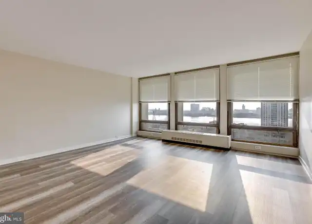 Property at 200 Locust St Unit 15EN, Philadelphia, PA, 19106, 0 beds, 1 bath, [object Object]
