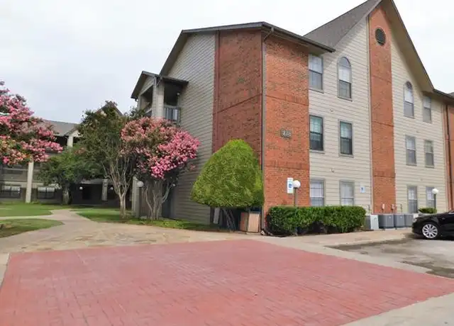 Property at 218 N Texas Blvd #305, Denton, TX, 76201, 2 beds, 2 baths, [object Object]
