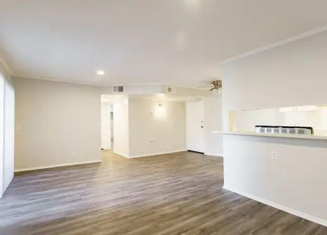 Property at 6310 Sylmar Ave Unit 214, Van Nuys, CA, 91401, 2 beds, 2 baths, [object Object]