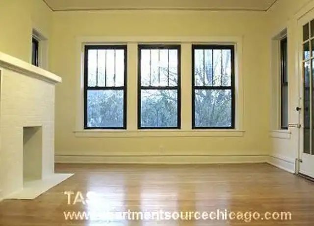 Property at 2518 N Kedzie Blvd Unit 2E, Chicago, IL, 60647, 2 beds, 1 bath, [object Object]