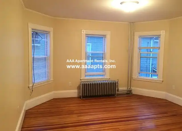 Property at 39 Watts St Unit 2, Malden, MA, 02148, 5 beds, 2 baths, [object Object]