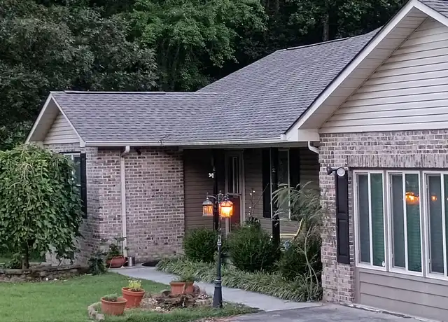 Property at 500 Golf Shores Dr, Winchester, TN, 37398, 4 beds, 2.5 baths, [object Object]