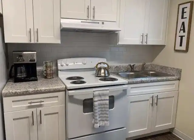 Property at 1121 Stainback St Unit 4202, Petersburg, VA, 23803, 2 beds, 1 bath, [object Object]