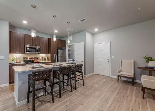 Property at Beacon on Westmoreland - 120 S Westmoreland Rd, Desoto, TX, 75115, 1-2 bed, 1-2 bath, [object Object]