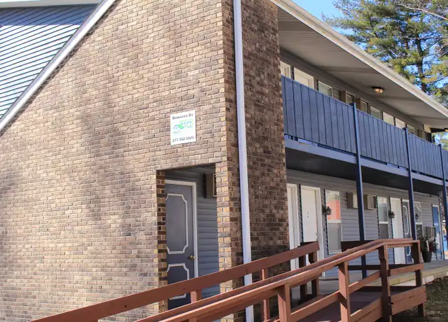 Property at 211 N Central Ave Unit 5, Urbana, IL, 61801, 1 bed, 1 bath, [object Object]
