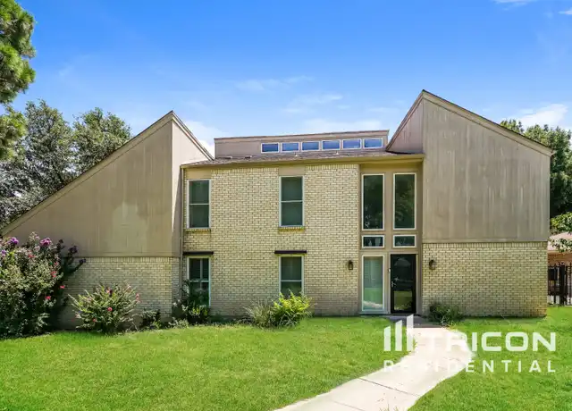 Property at 4117 Stonewick Dr, Arlington, TX, 76016, 5 beds, 2 baths, [object Object]