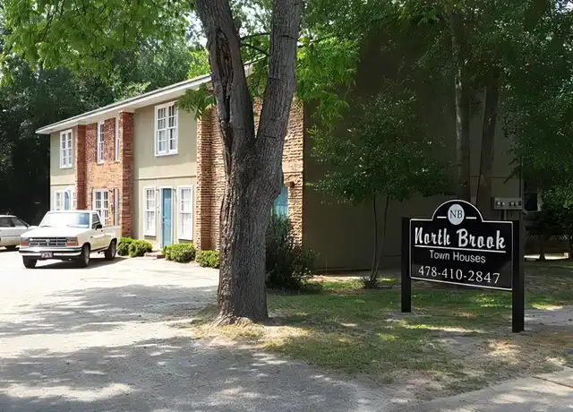 Property at 810 Euclid St Apt 3, Dublin, GA, 31021, 2 beds, 1.5 baths, [object Object]