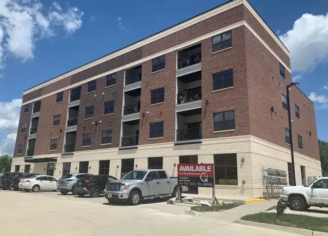 Property at 1050 Depot Ln SE Unit 308, Cedar Rapids, IA, 52401, 1 bed, 1 bath, [object Object]