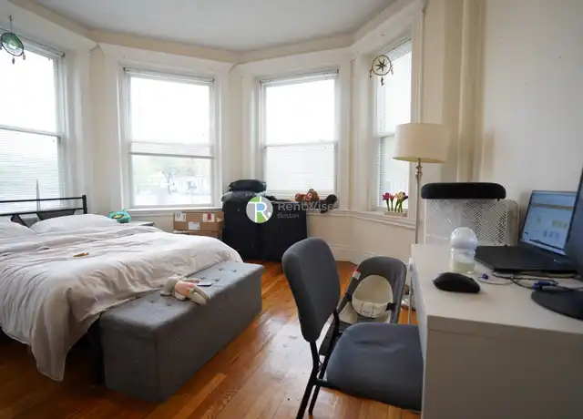Property at 1302 Commonwealth Ave Unit 7, Allston, MA, 02134, 1 bed, 1 bath, [object Object]