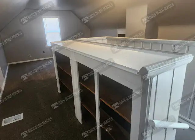 Property at 9950 Lauder St, Detroit, MI, 48227, 3 beds, 1 bath, [object Object]