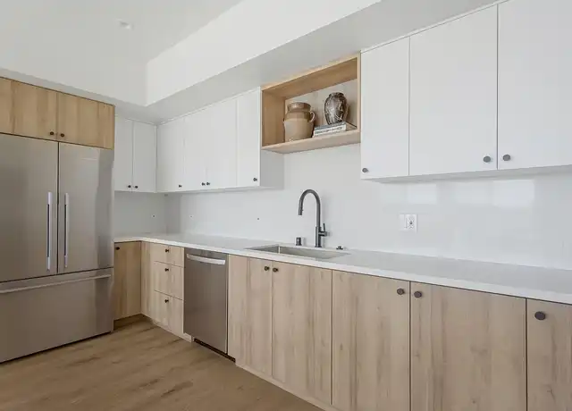 Property at 27th Street Apartments - 3844 W 27th St, Los Angeles, CA, 90018, 1-3 bed, 1-3 bath, [object Object]