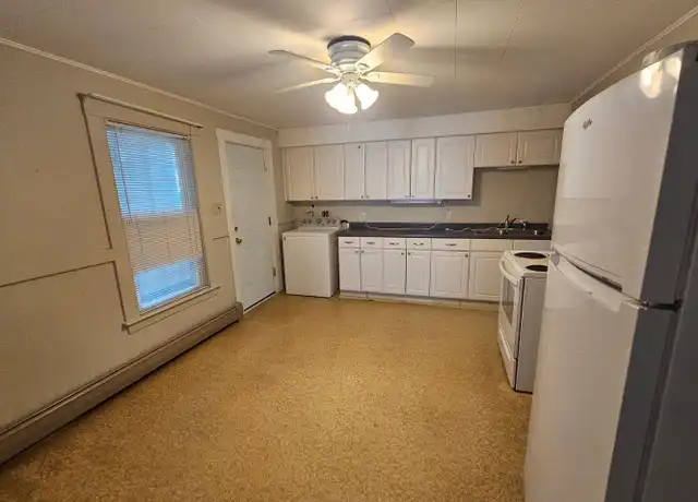 Property at 212 Waldo St Unit 4, Rumford, ME, 04276, 2 beds, 1 bath, [object Object]
