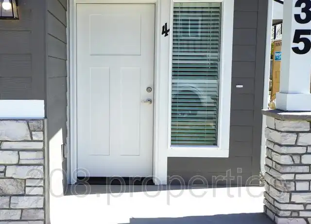 Property at 435 2nd Ave N Unit 2, Nampa, ID, 83687, 2 beds, 2 baths, [object Object]