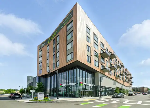 Property at Vera Boston Landing - 38 Hichborn St, Brighton, MA, 02135, 1 bed, 1 bath, [object Object]