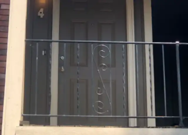 Property at 1035 S Kansas Ave Unit 4, Wichita, KS, 67211, 1 bed, 1 bath, [object Object]