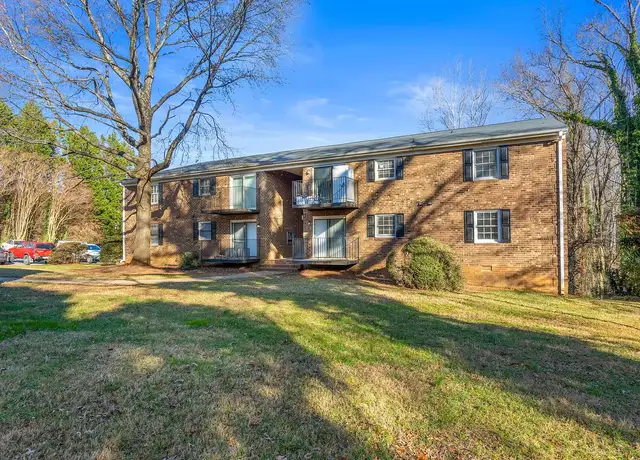 Photo of 4228 United St, Greensboro, NC 27407
