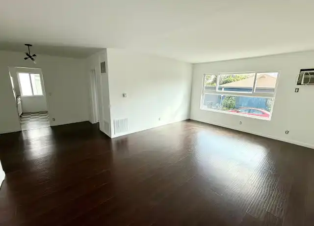 Property at 1000 Havenhurst Dr, West Hollywood, CA, 90046, 1 bed, 1 bath, [object Object]