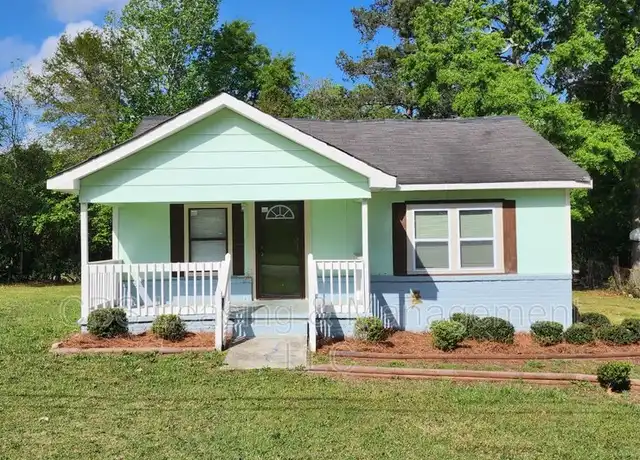 Property at 803 27th Ave, Phenix City, AL, 36869, 3 beds, 2 baths, [object Object]